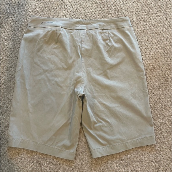 Kim Rogers Beige Dress Shorts - Picture 2 of 7